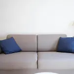 Bright studio near Parc Monceau