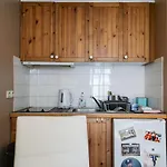 Bright studio near Parc Monceau