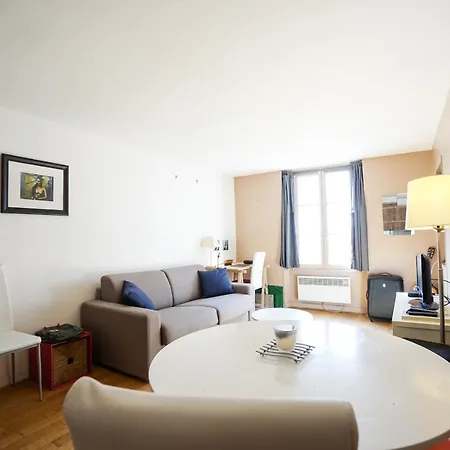 Bright Studio Near Parc Monceau Appartamento